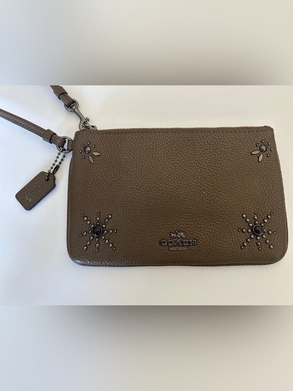 Coach Western RivetsTaupe Pebble Leather Studded Wristlet Pouch Celestial - Picture 2 of 5
